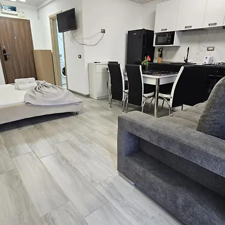 Deluxe Premium King Size Studio Alezzi Nord 10 *